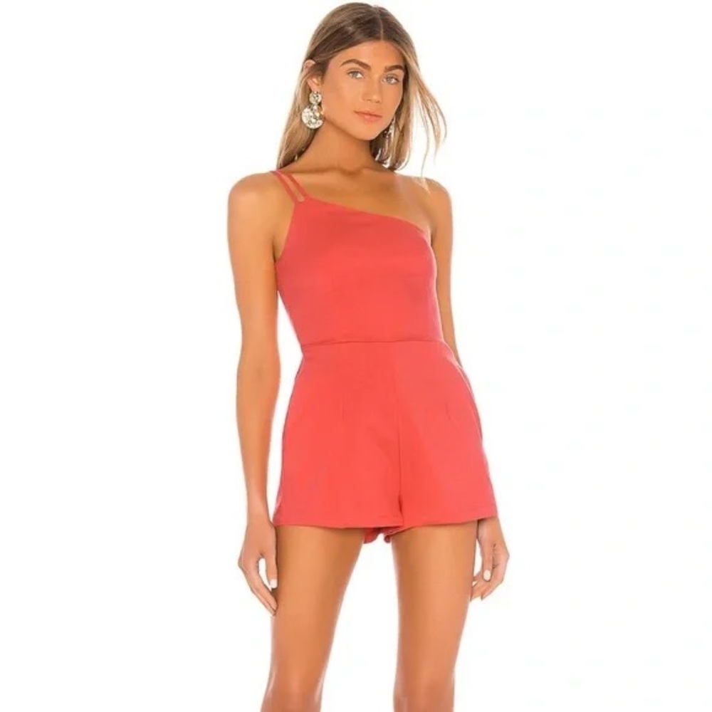 Double Strap Romper
in Pink